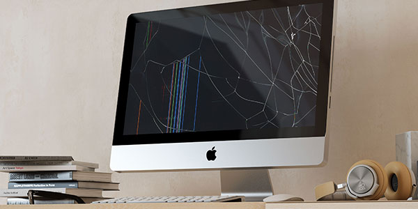 iMac Display kaputt auf Tisch